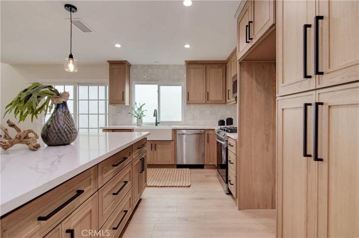 28201 Zurburan, Mission Viejo, California 92692