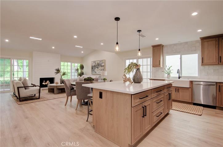 28201 Zurburan, Mission Viejo, California 92692