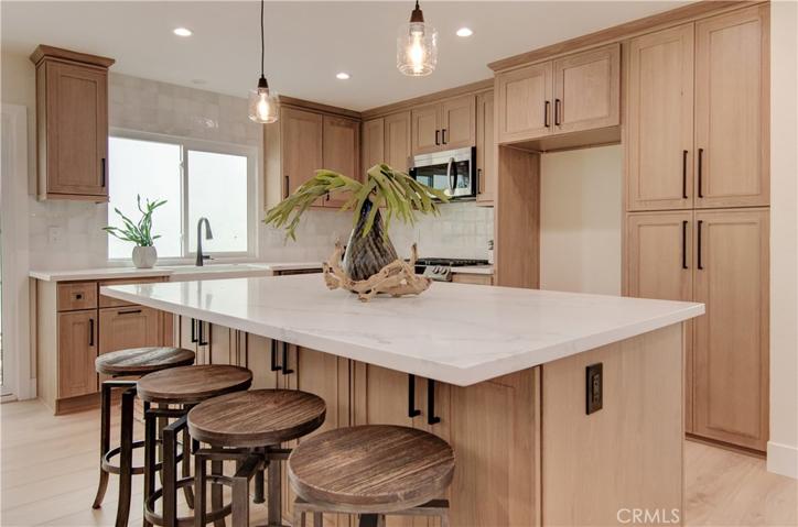 28201 Zurburan, Mission Viejo, California 92692