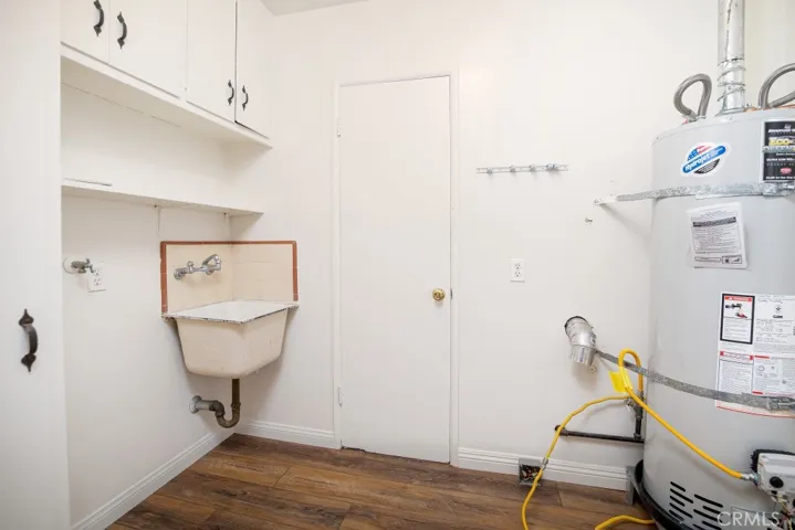 20330 Londelius Street, Winnetka, California 91306