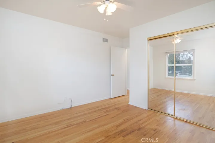 20330 Londelius Street, Winnetka, California 91306