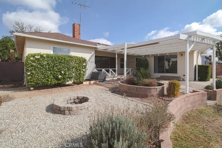20330 Londelius Street, Winnetka, California 91306