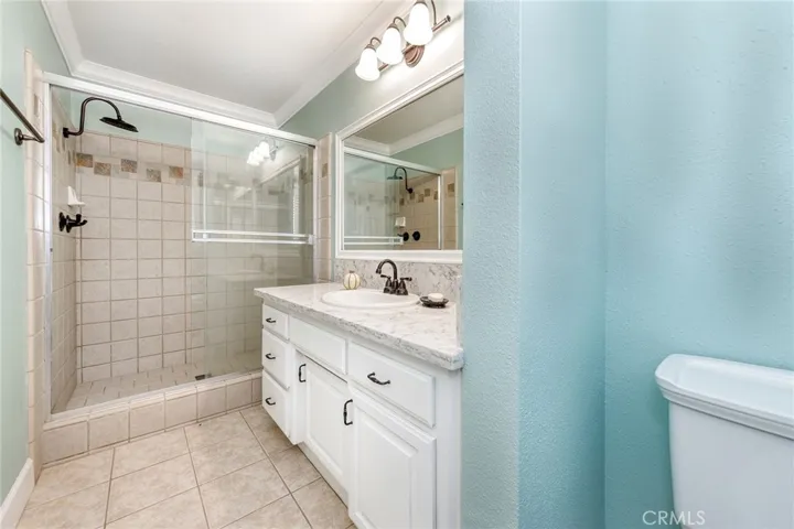 40311 17th Street W, Palmdale, California 93551