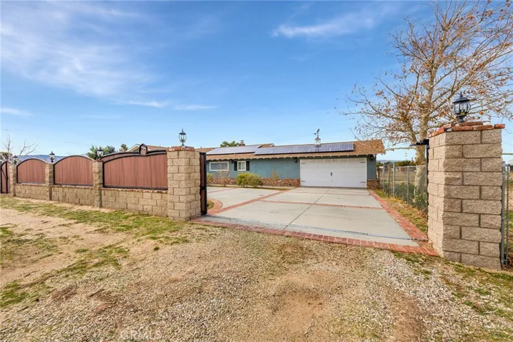40311 17th Street W, Palmdale, California 93551