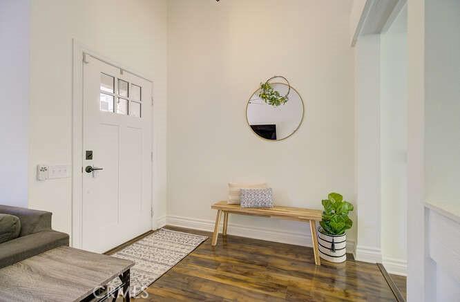 5908 Carell Avenue, Agoura Hills, California 91301