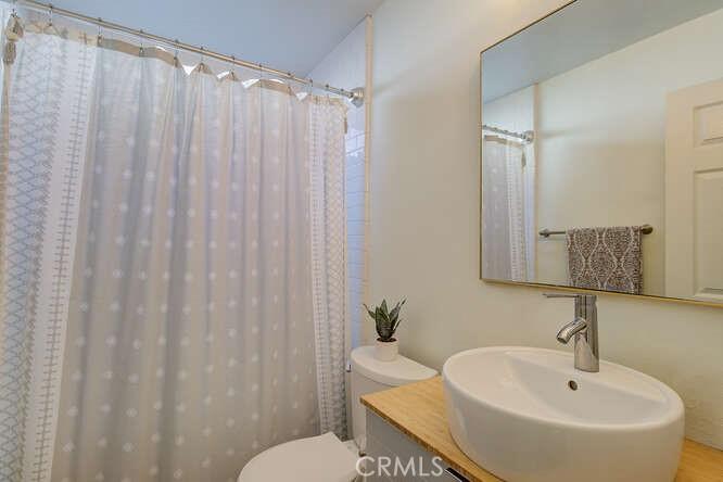 5908 Carell Avenue, Agoura Hills, California 91301