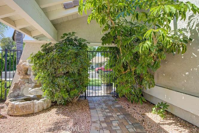 5908 Carell Avenue, Agoura Hills, California 91301