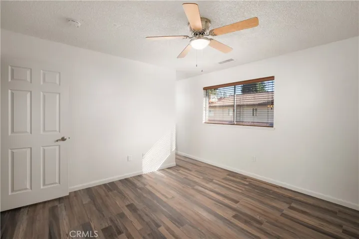 6700 Nottingham Lane, Bakersfield, California 93309