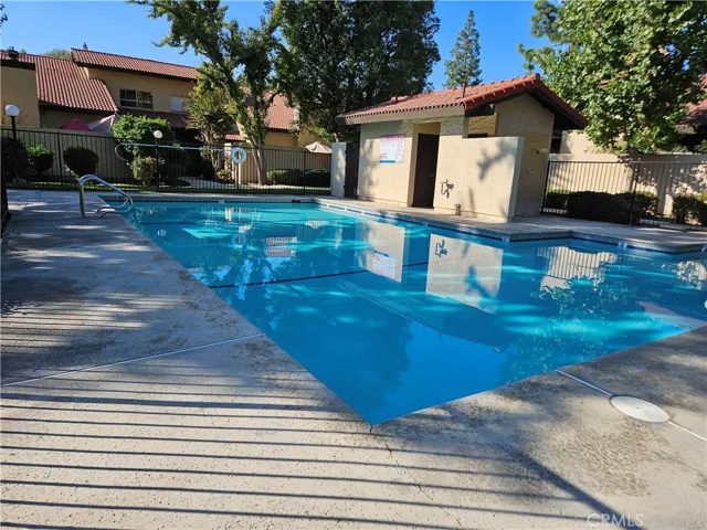 6700 Nottingham Lane, Bakersfield, California 93309