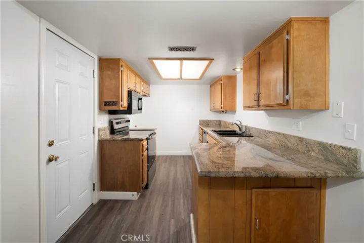 6700 Nottingham Lane, Bakersfield, California 93309