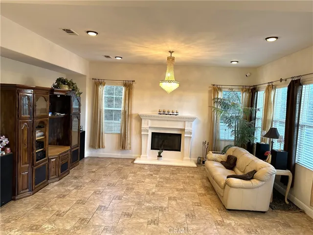3390 Trego Court, Simi Valley, California 93065