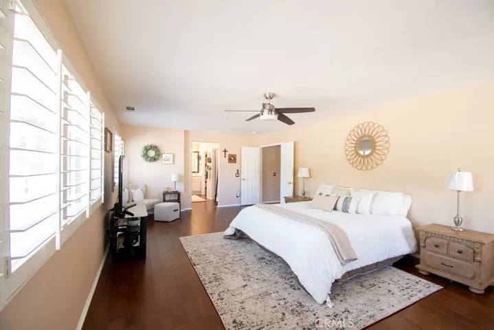 15360 Rochelle Street, Fontana, California 92336