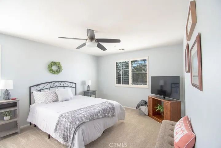 15360 Rochelle Street, Fontana, California 92336