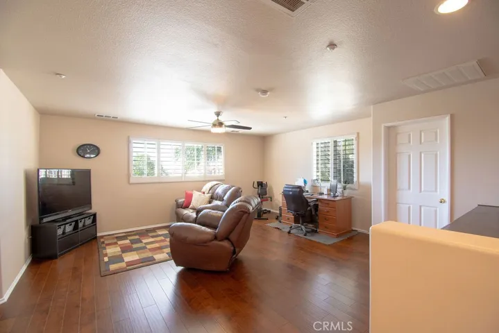 15360 Rochelle Street, Fontana, California 92336