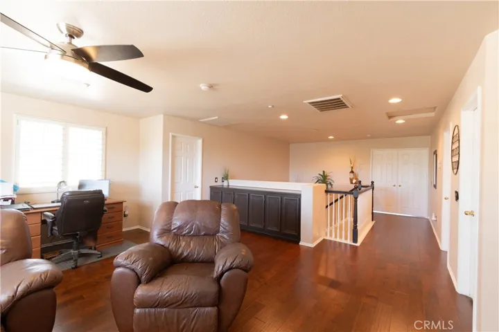 15360 Rochelle Street, Fontana, California 92336