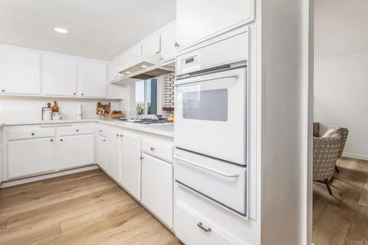 2005 Fantero Avenue, Escondido, California 92029