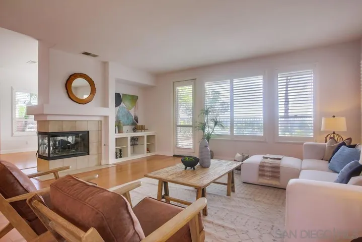 3817 Shale Ct., Carlsbad, California 92010