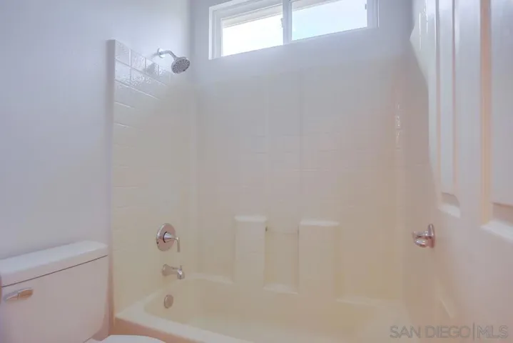 3817 Shale Ct., Carlsbad, California 92010
