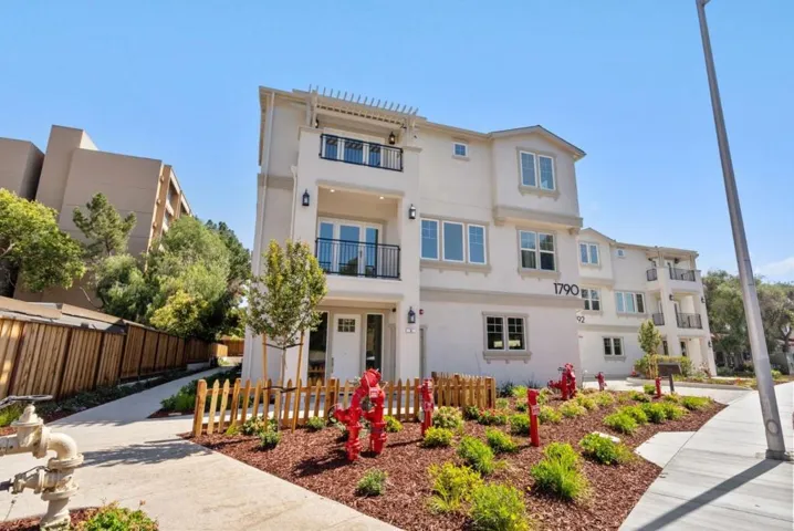 1792 Warburton 1, Santa Clara, California 95050
