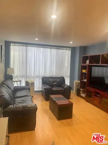 4900 Overland Avenue Unit 204, Culver City, California 90230
