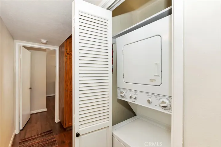 101 Village Bay Unit 1, Lake Arrowhead, California 92352