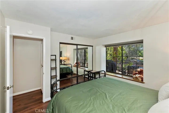 101 Village Bay Unit 1, Lake Arrowhead, California 92352