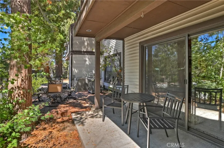 101 Village Bay Unit 1, Lake Arrowhead, California 92352