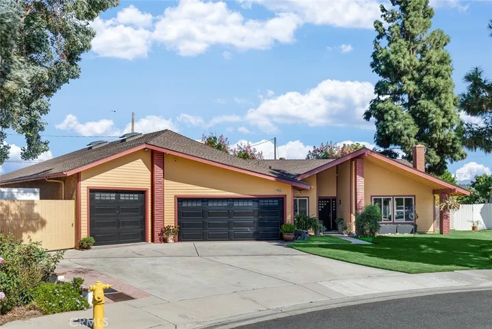 17961 Martha Anne Drive, Tustin, California 92780