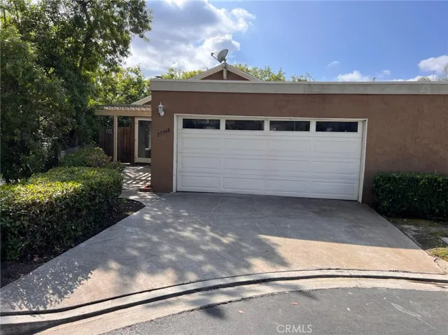 25948 Robin Circle Unit 20, Mission Viejo, California 92691