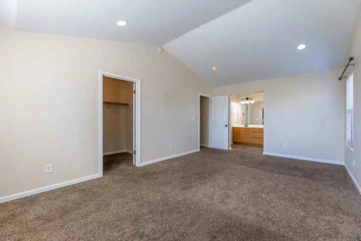 32 Firethorne Way, Watsonville, California 95076