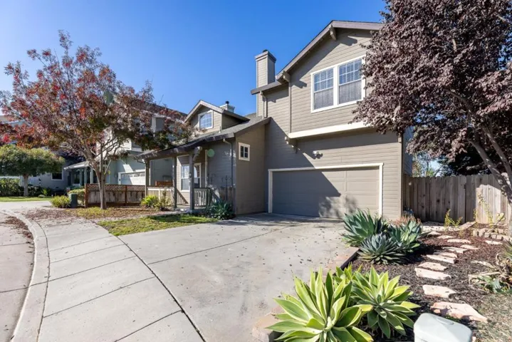 32 Firethorne Way, Watsonville, California 95076