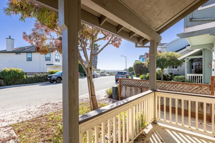 32 Firethorne Way, Watsonville, California 95076