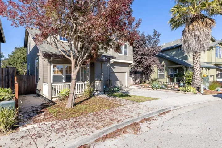 32 Firethorne Way, Watsonville, California 95076