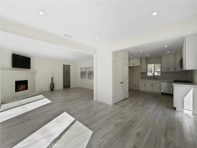 10807 Wescott Avenue, Sunland, California 91040