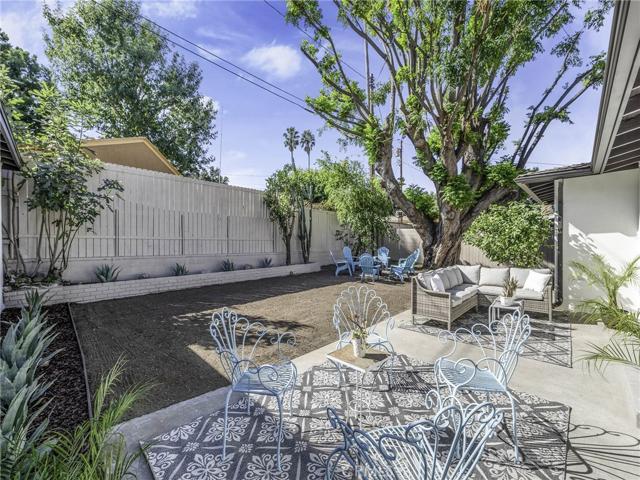 10807 Wescott Avenue, Sunland, California 91040