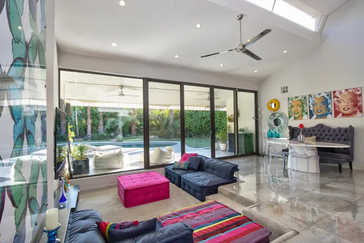 9-Living-Room