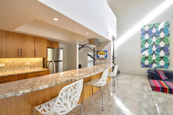 19-Kitchen