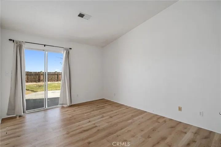 2924 Trakell Street, Rosamond, California 93560