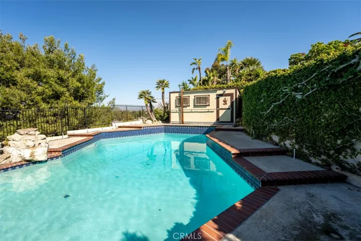 7111 E Colter Circle, Anaheim Hills, California 92807