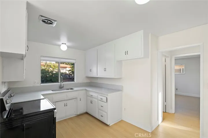 820 S Gilbert Street, Hemet, California 92543