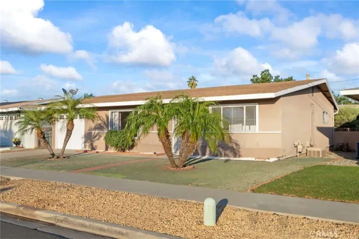 820 S Gilbert Street, Hemet, California 92543