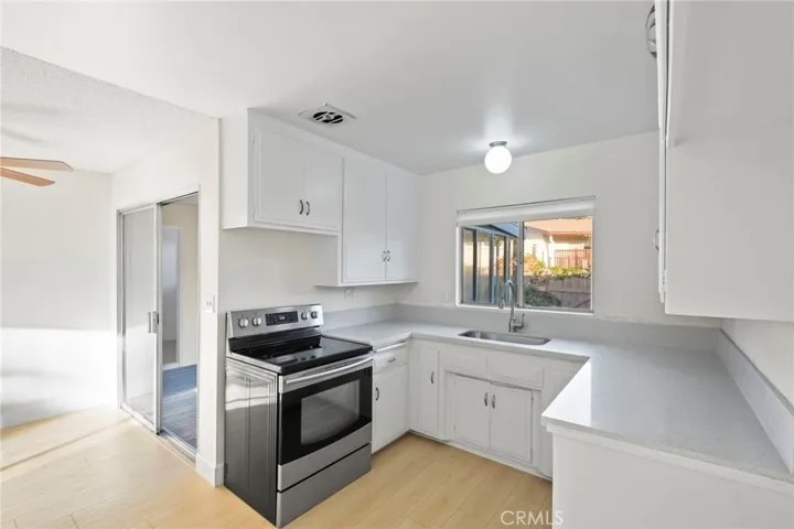 820 S Gilbert Street, Hemet, California 92543