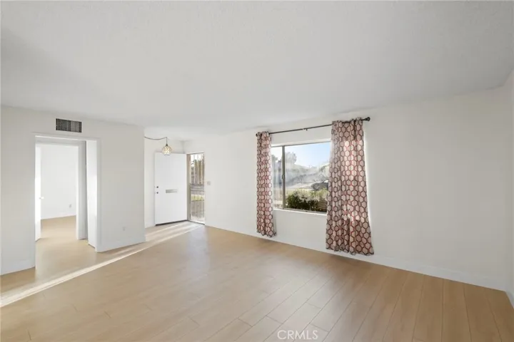 820 S Gilbert Street, Hemet, California 92543