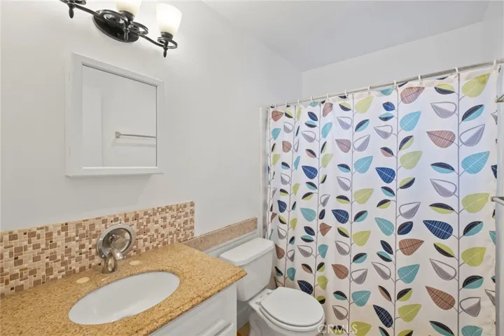 820 S Gilbert Street, Hemet, California 92543