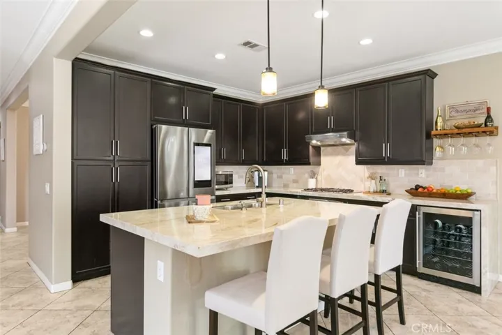 7194 Tiburon Drive, Eastvale, California 92880