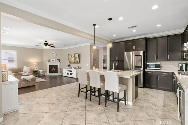 7194 Tiburon Drive, Eastvale, California 92880