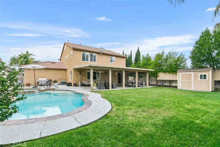 7194 Tiburon Drive, Eastvale, California 92880