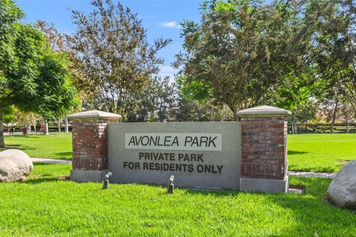 7194 Tiburon Drive, Eastvale, California 92880