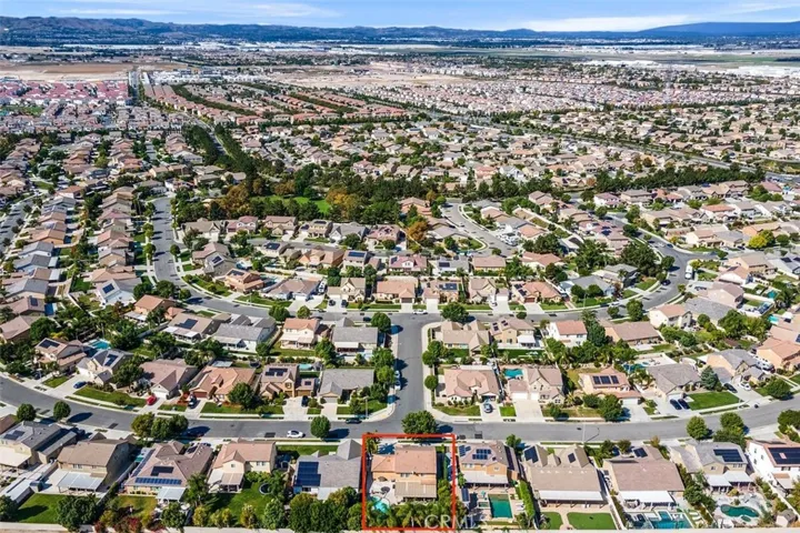7194 Tiburon Drive, Eastvale, California 92880
