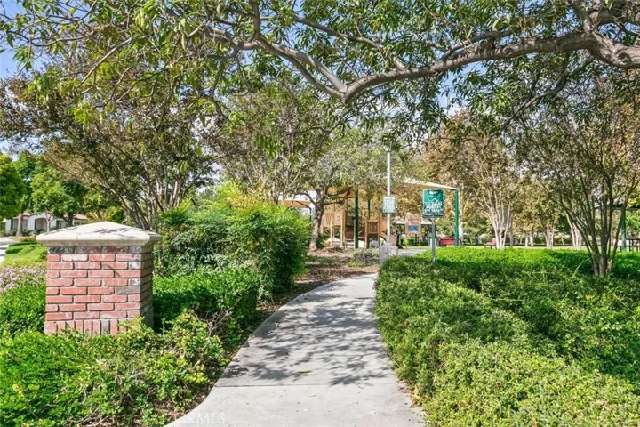 7194 Tiburon Drive, Eastvale, California 92880